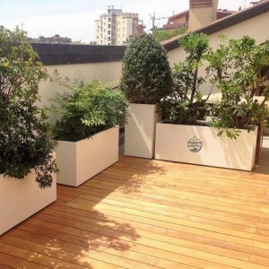 Chậu composite hình chữ nhật trồng cây ngoài trời