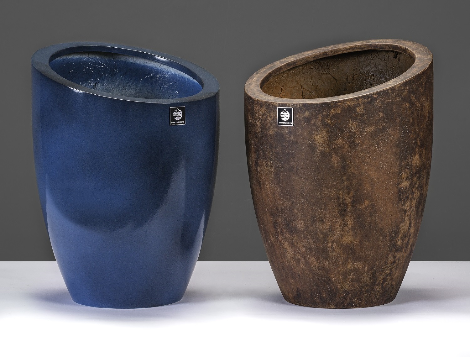 Chậu Composite là gì? So sánh chi tiết với chậu xi măng – chậu men sứ – chậu nhựa truyền thống