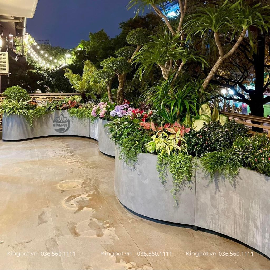 5 chậu composite cong theo yêu cầu