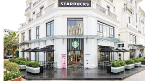 Chậu composite thiết kế theo yêu cầu Kingot tại Starbucks Vinhomes Ocean Pack